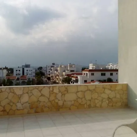 Larnacas Luxury Penthouse *