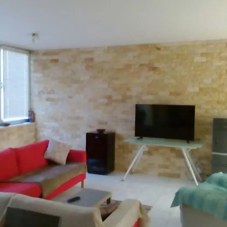 Apartment Larnacas Luxury Penthouse *